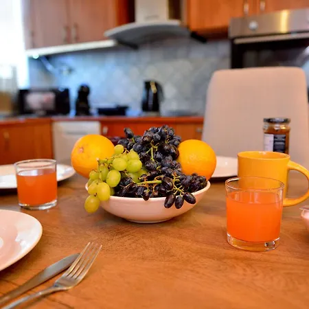 Unique Smaragda's Residense Apartament